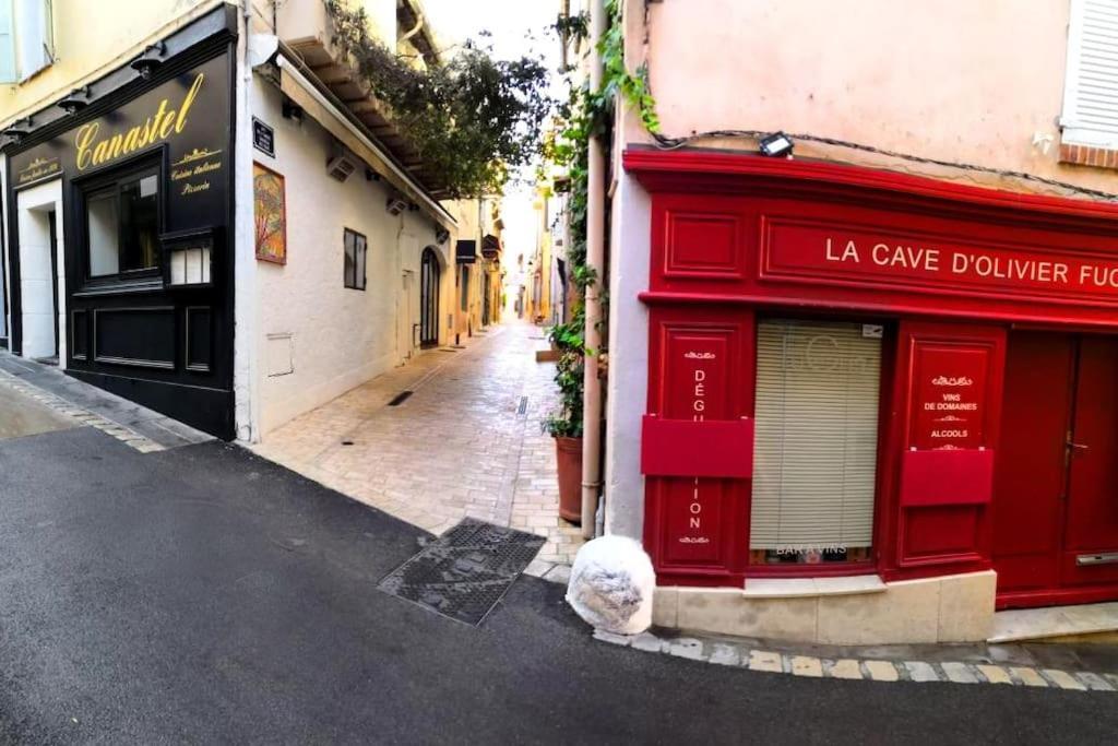 Beautifully Bright Apartment In Old Town Saint-Tropez Kültér fotó