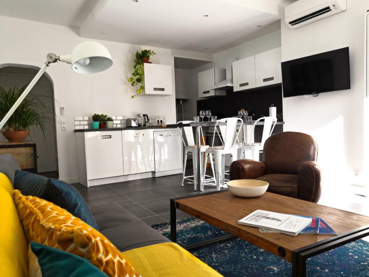 Beautifully Bright Apartment In Old Town Saint-Tropez Kültér fotó