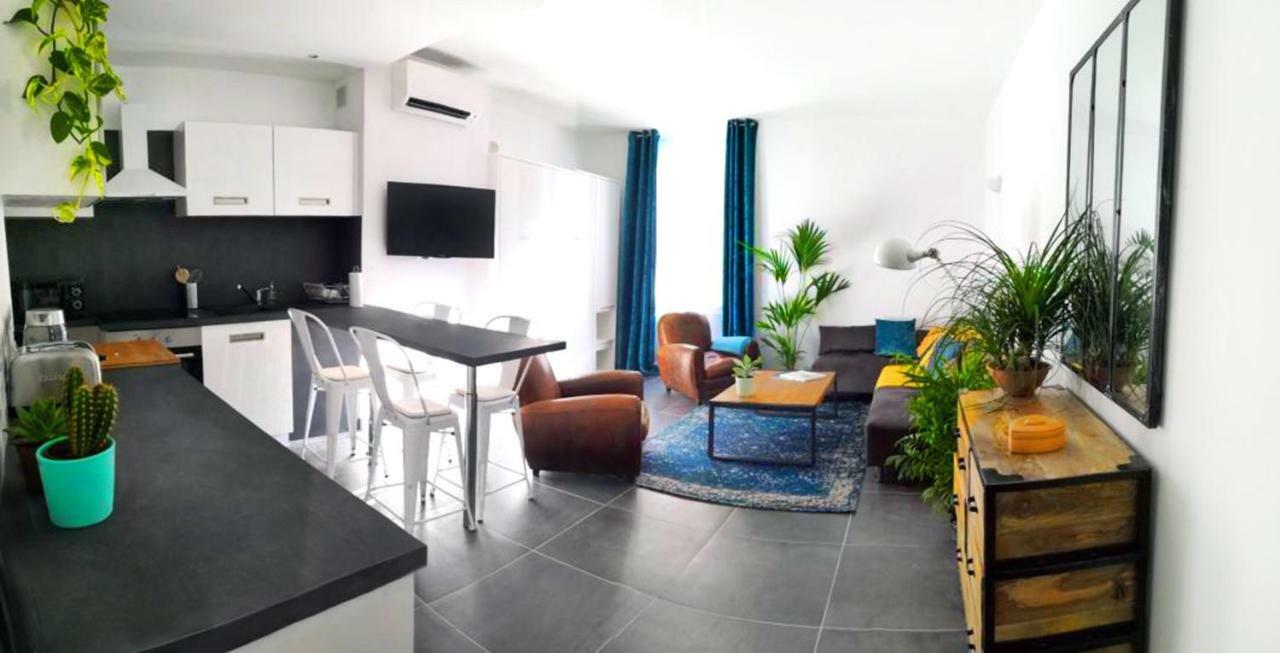 Beautifully Bright Apartment In Old Town Saint-Tropez Kültér fotó